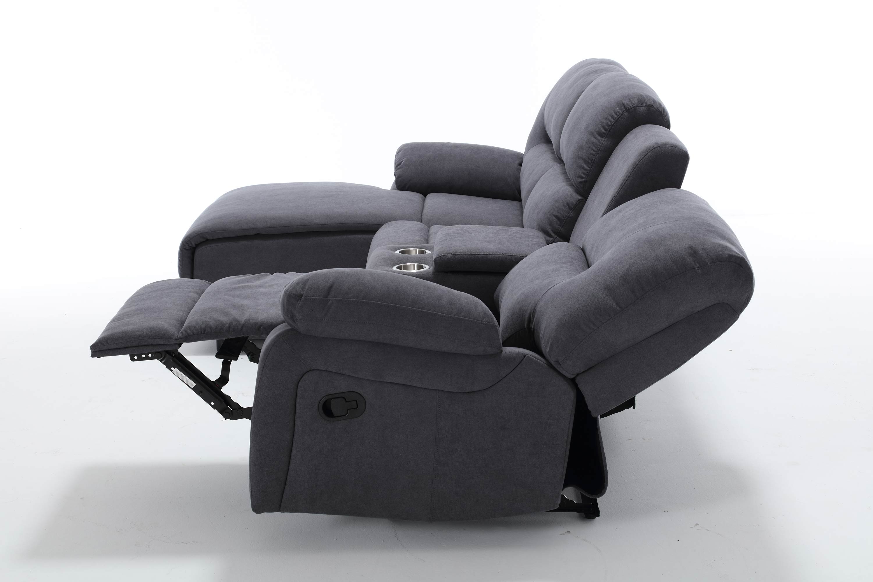 Moderne Ecksofa mit Chaiselongue Farben: Braun, Grau und Hell-Grau Funktionen: Relax- und Liegefunktion Material: Komfortabler Stoffbezug