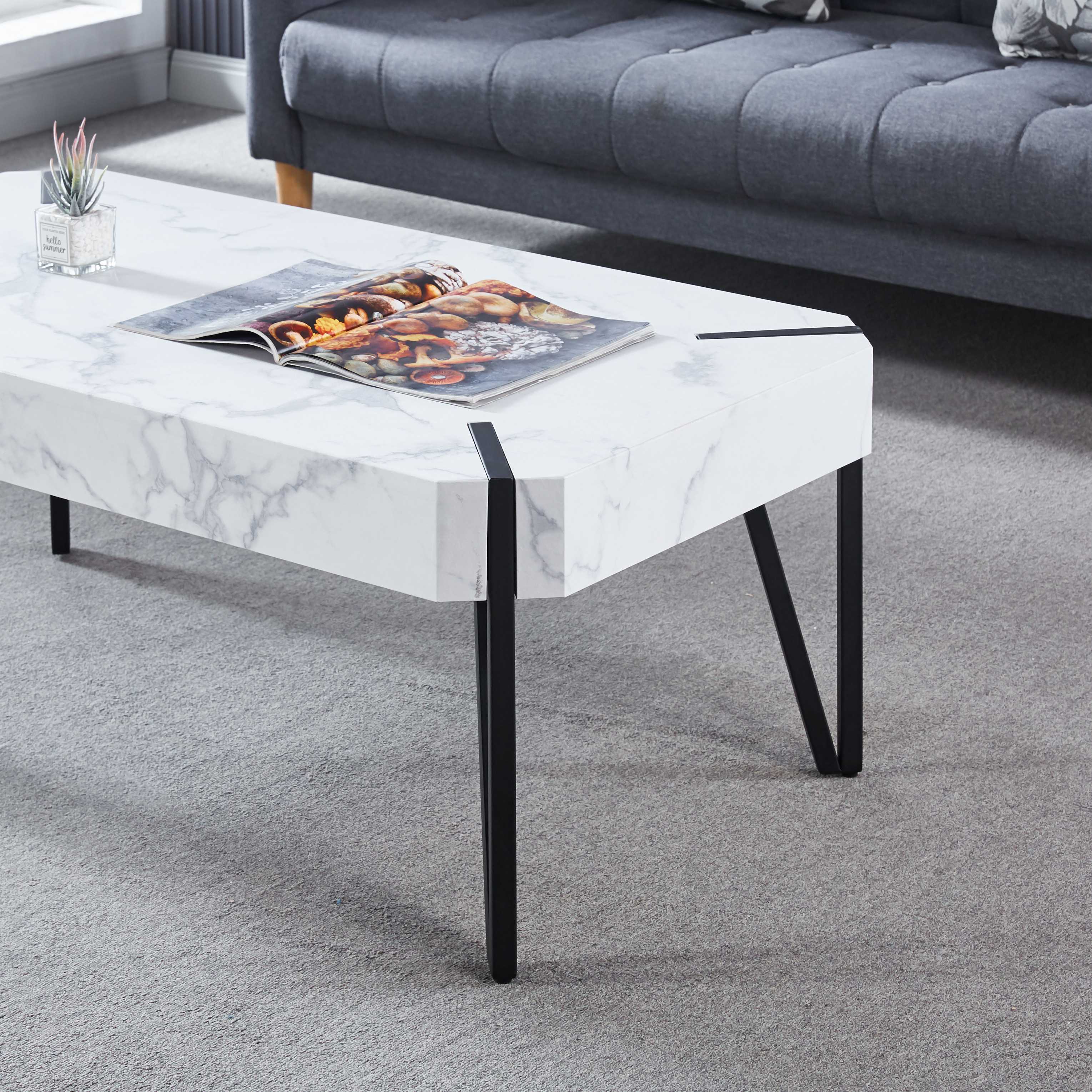 Moderner Couchtisch aus Marmor, Metall und Holzakzenten – 110x60x42cm - Möbelmeister M&M